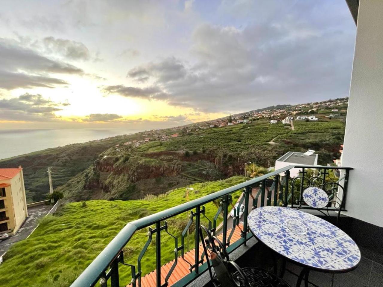 Sunset Star With Sea View Διαμέρισμα Calheta  Εξωτερικό φωτογραφία